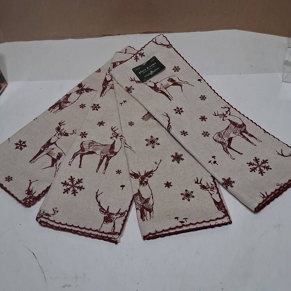 (4) NEW~Placemats~Holiday/Winter/Fall~Deer/Snow~Cotton/Linen~Burgandy/Linen~NICE